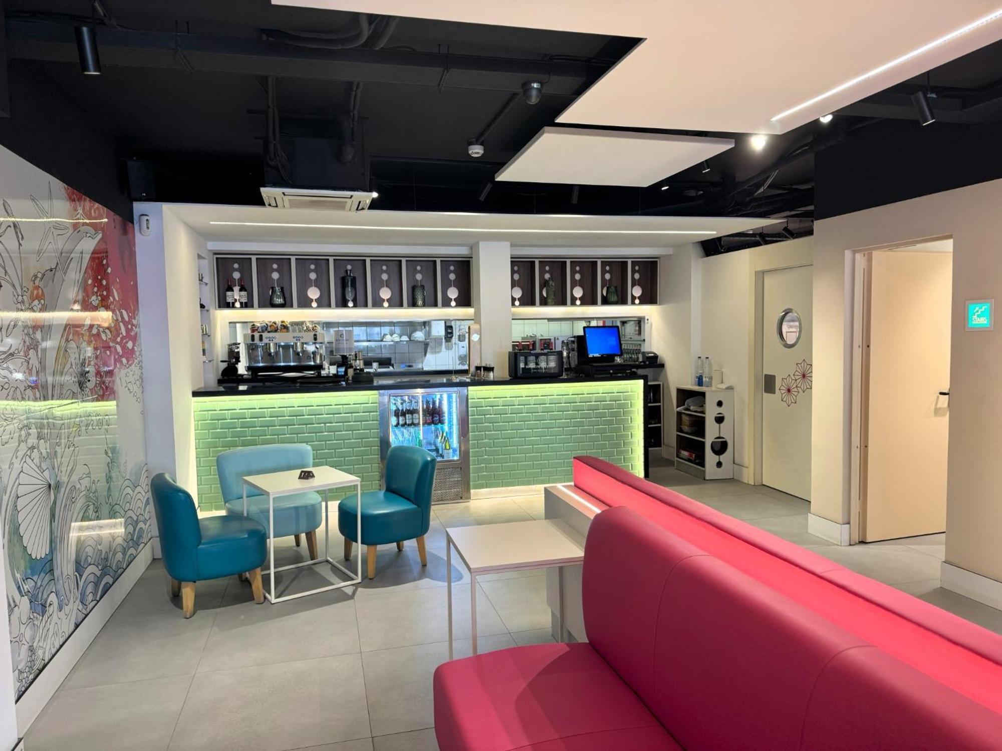Отель Onmood Cala Ratjada - Brunch & Party Экстерьер фото