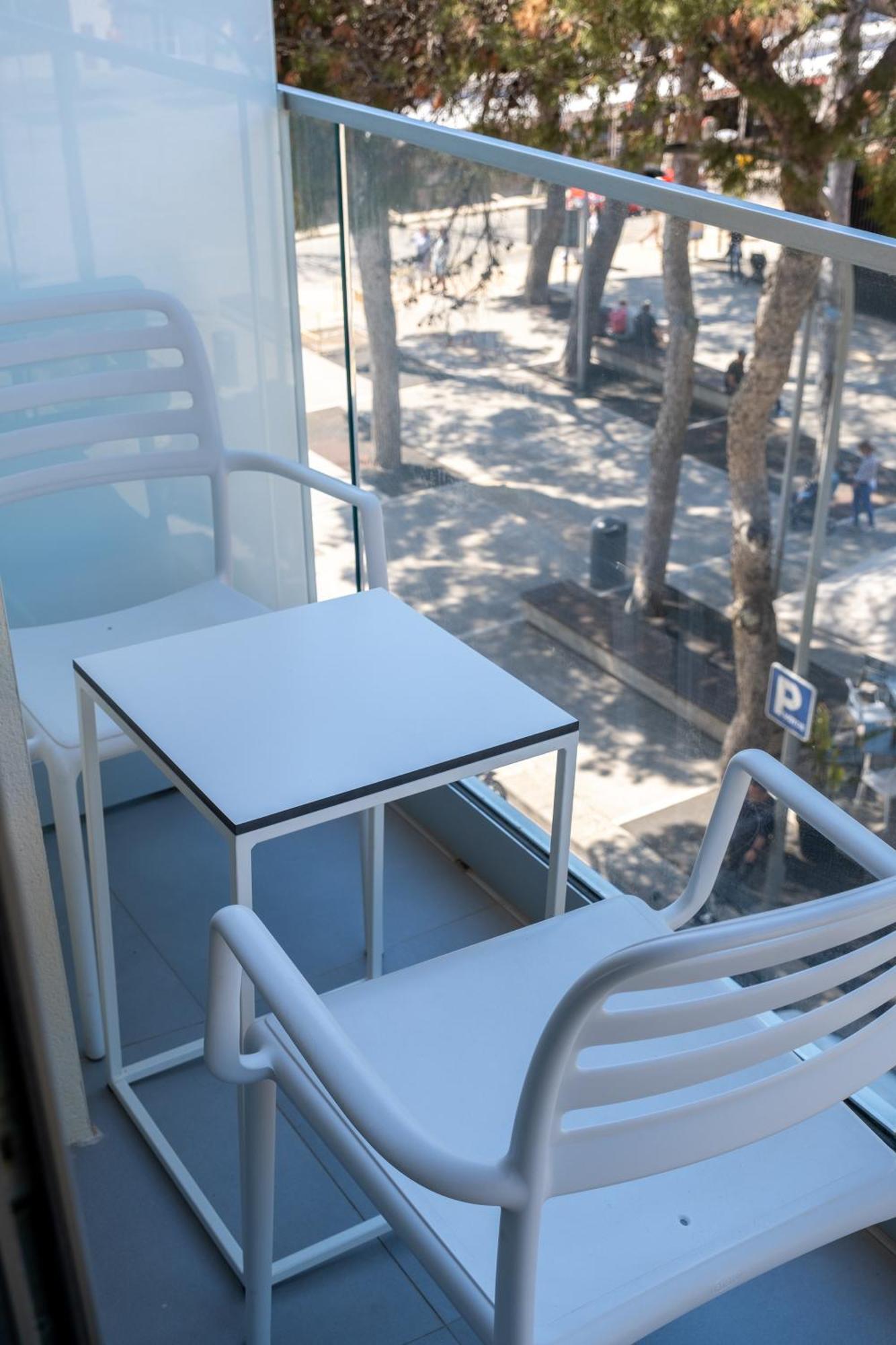 Отель Onmood Cala Ratjada - Brunch & Party Экстерьер фото